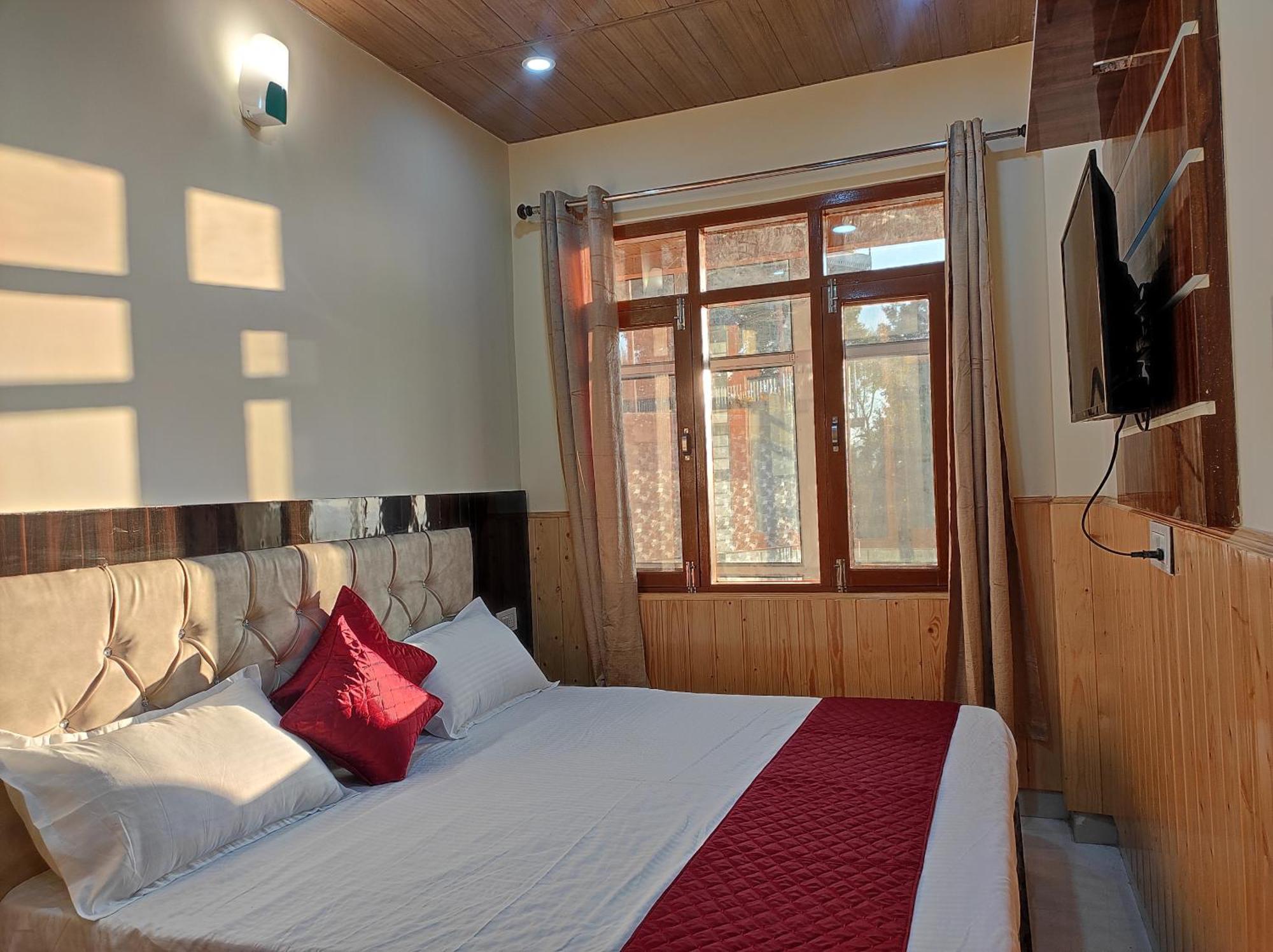 Vintage Woods Inn Shimla Esterno foto