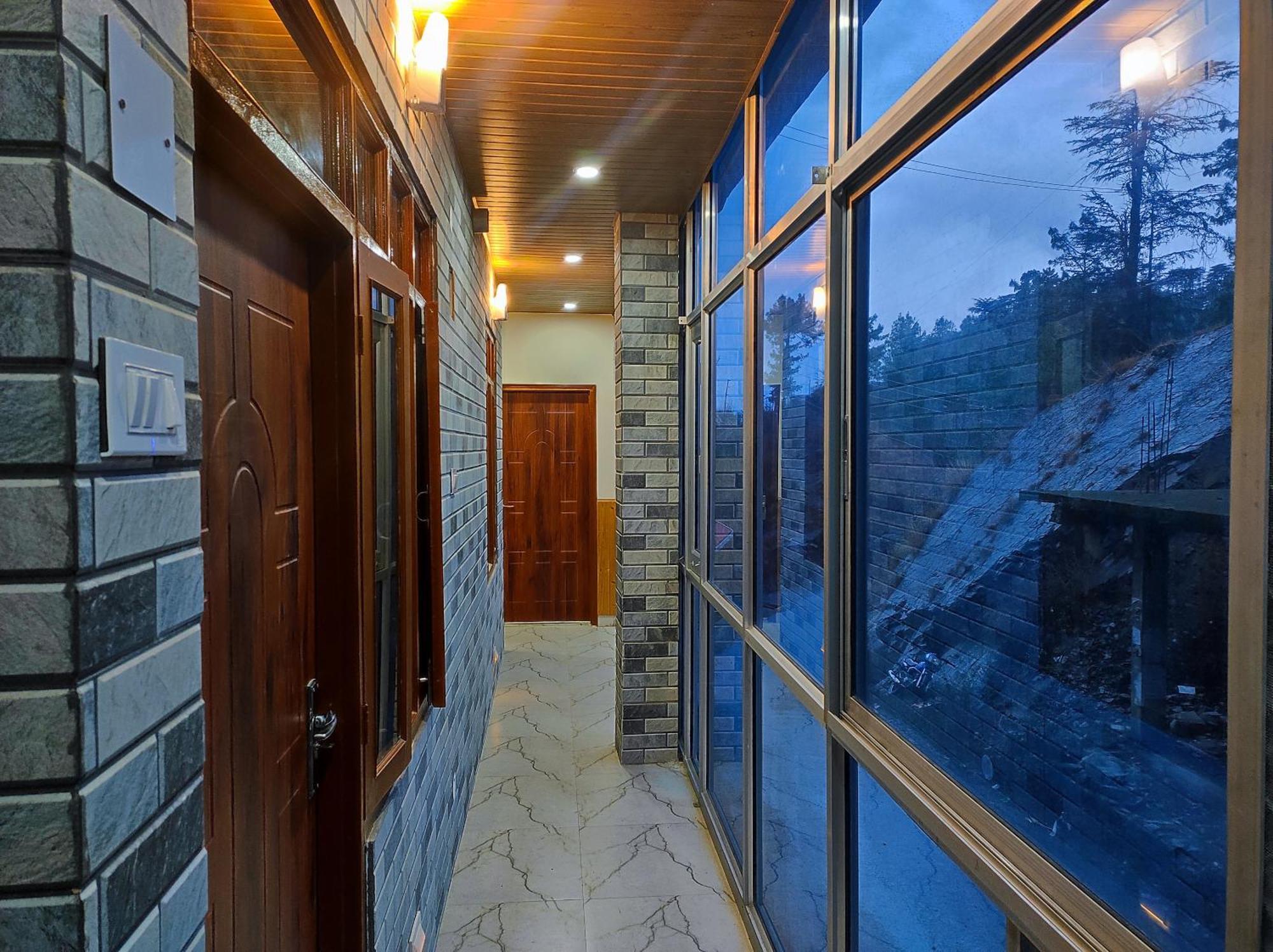 Vintage Woods Inn Shimla Esterno foto