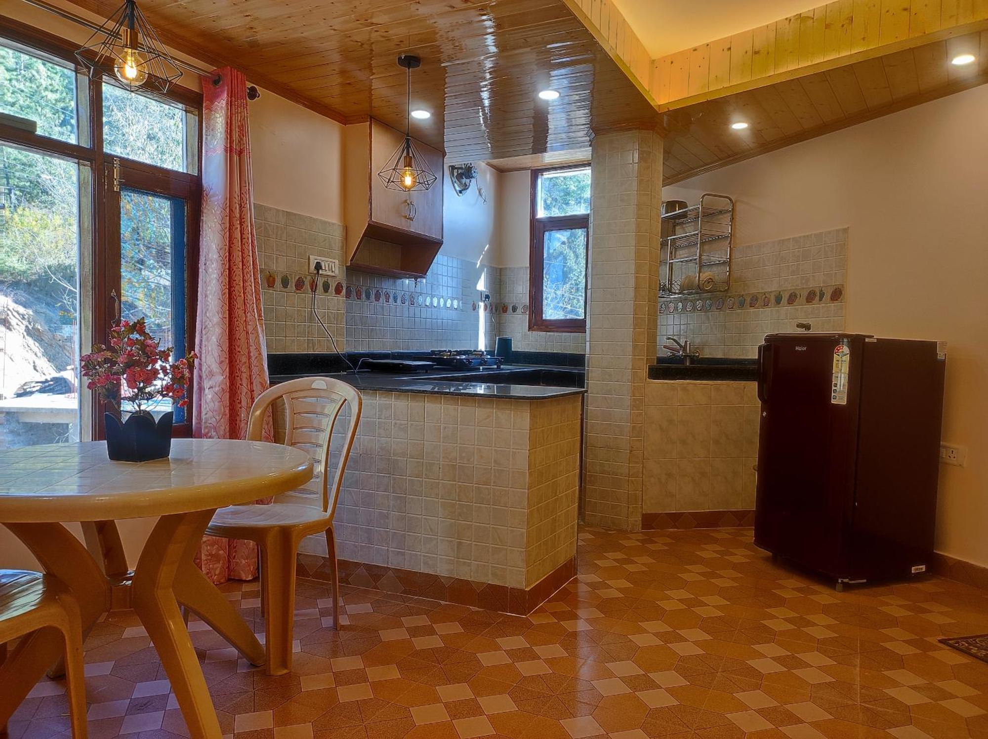 Vintage Woods Inn Shimla Esterno foto