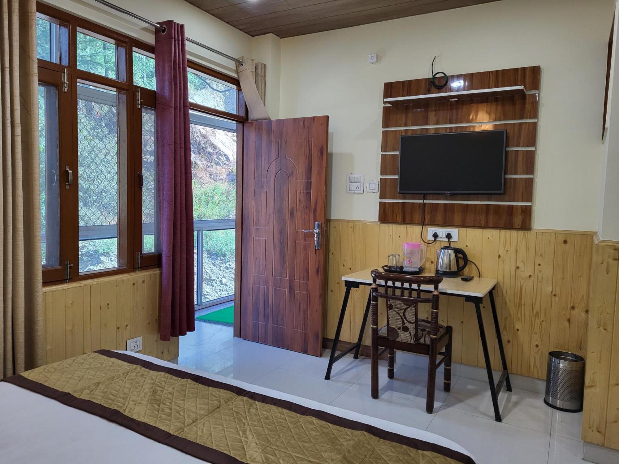 Vintage Woods Inn Shimla Esterno foto