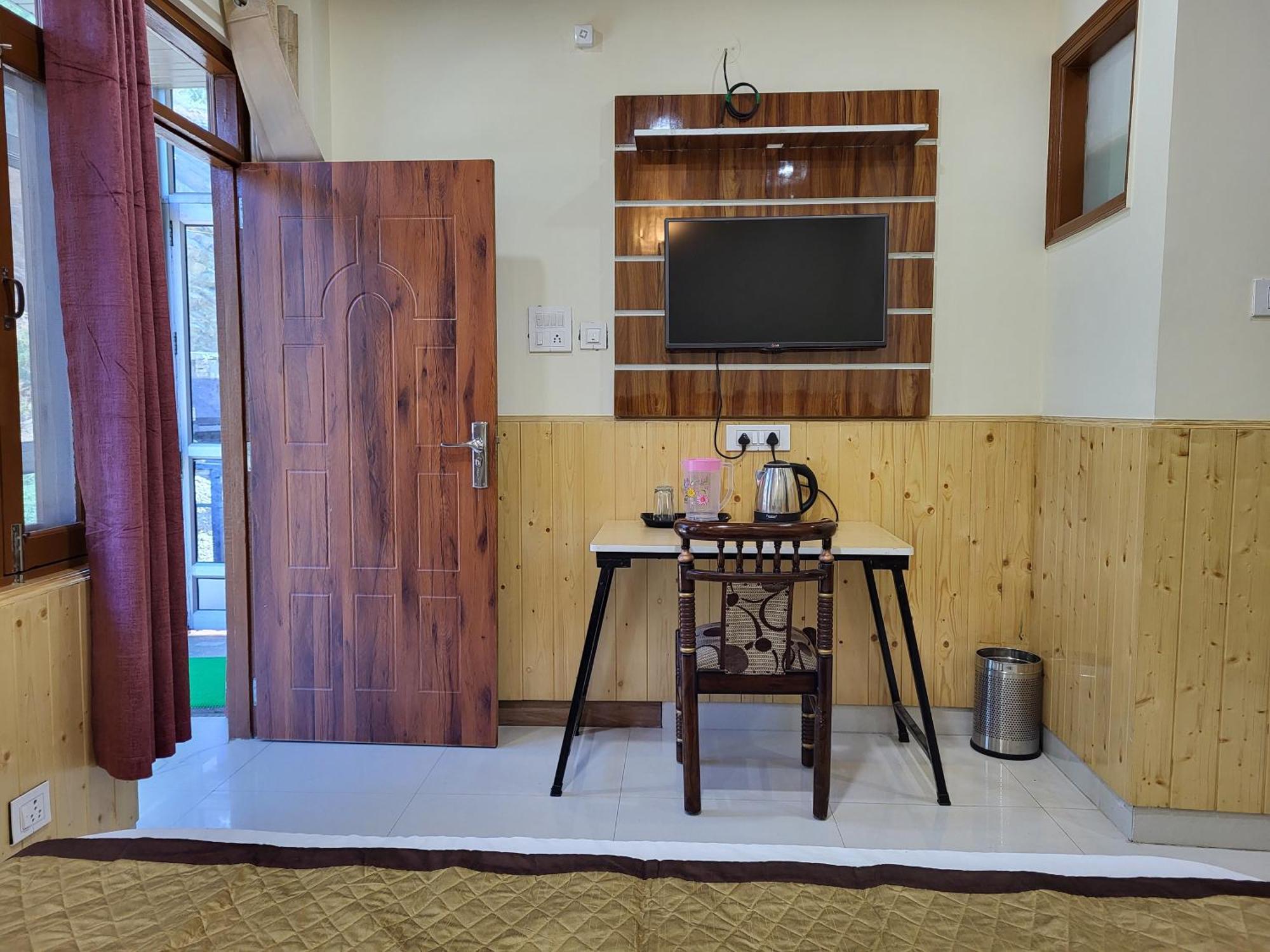 Vintage Woods Inn Shimla Esterno foto